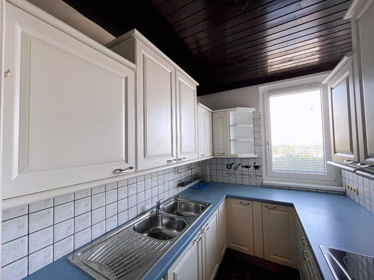 Schone Wohnung Mit Dachterrasse Wina Bagian luar foto