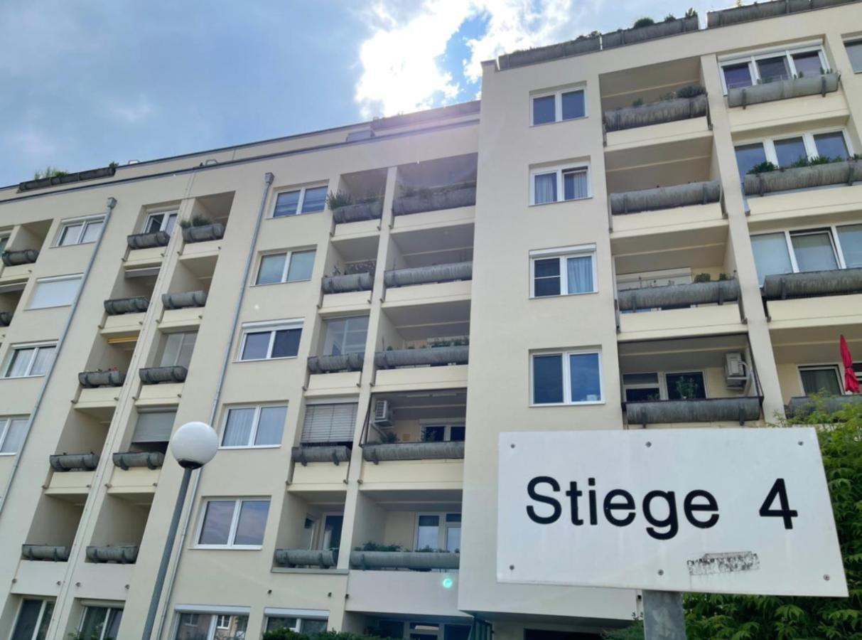 Schone Wohnung Mit Dachterrasse Wina Bagian luar foto